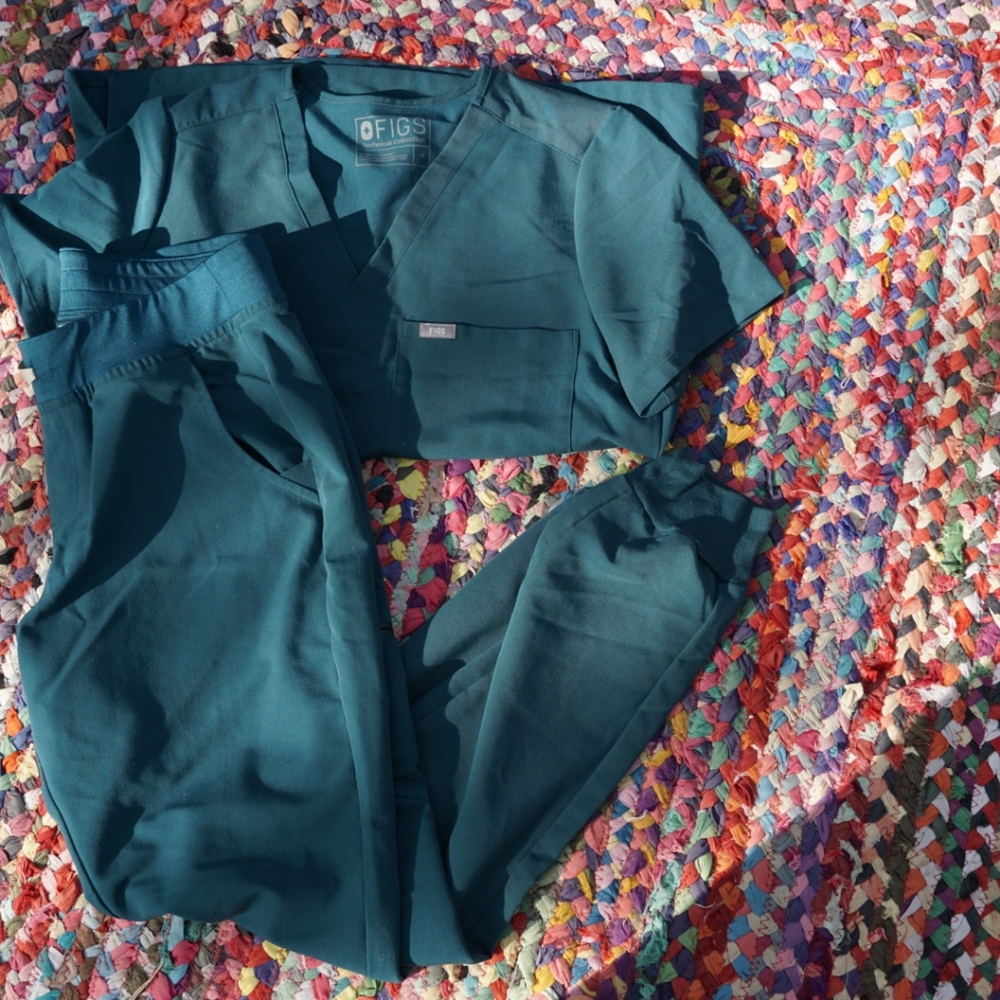 Figs Scrubs size Medium
